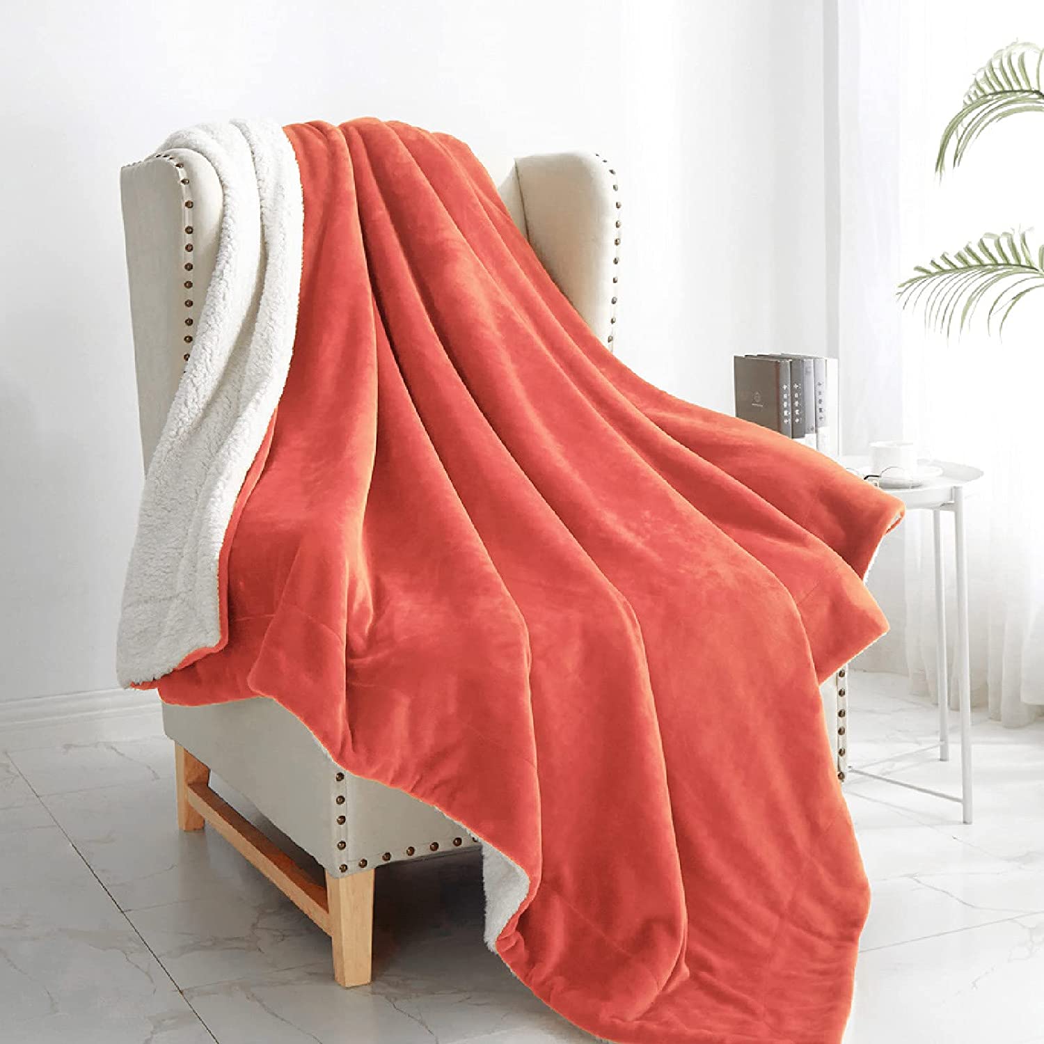 Walensee Sherpa and Fleece Reversable Blanket